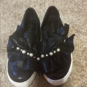 Black and White Women's Sneakers